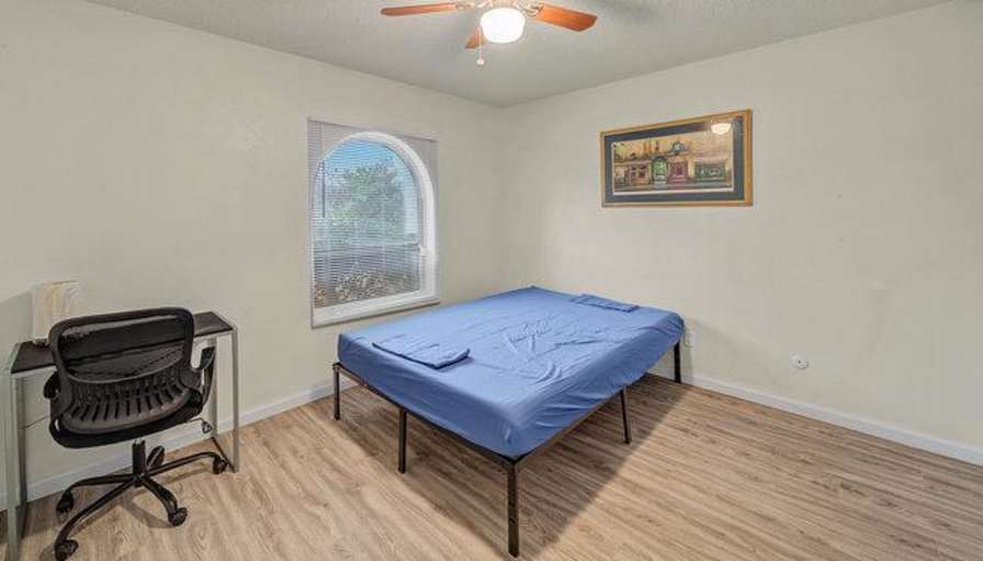 PadSplit's room