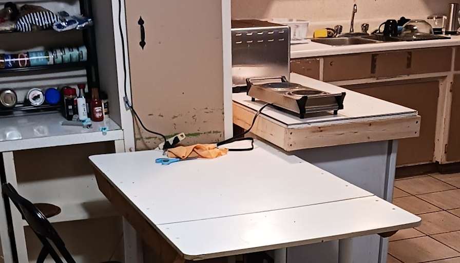Andrew Hwang's room