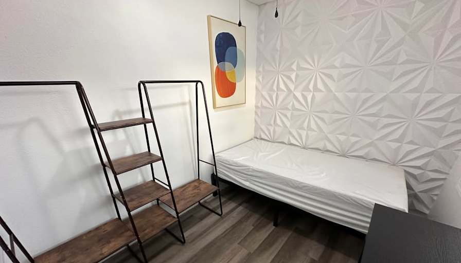 Juan Gomez's room