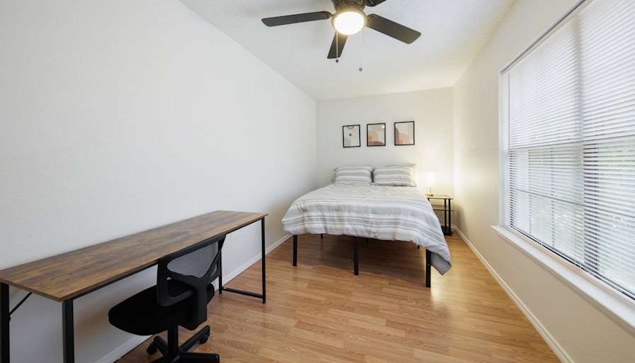 PadSplit's room