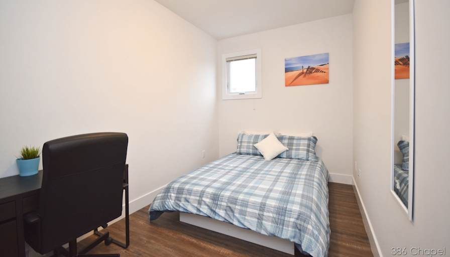 Engin's room