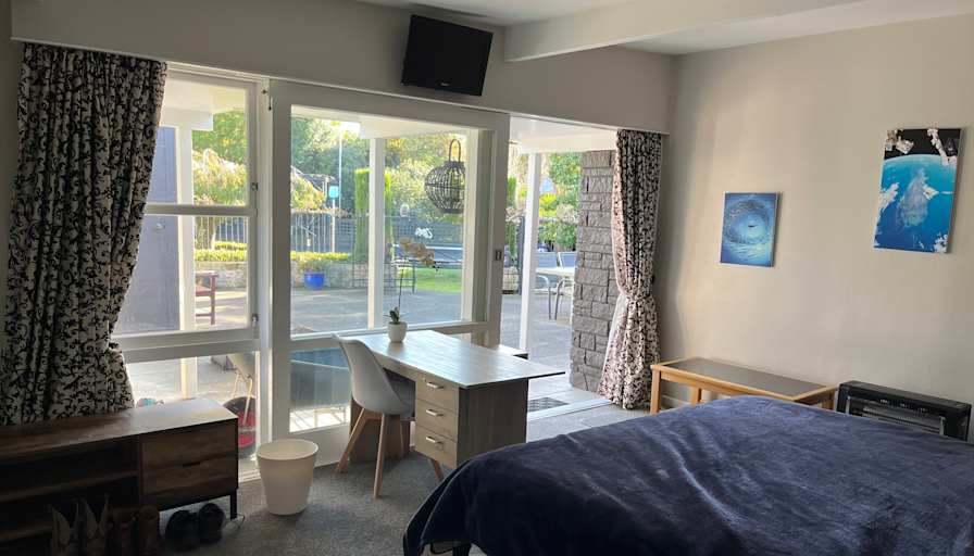 Leonard Waldron's room
