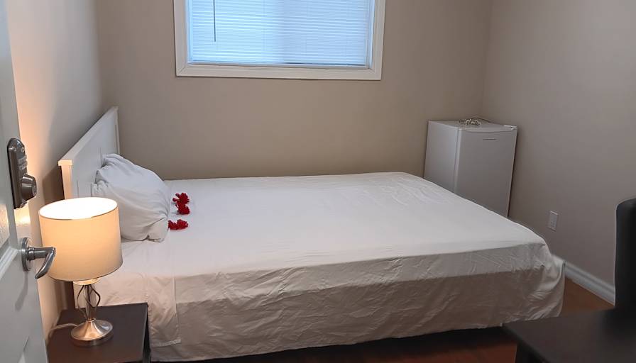 Christy Le's room
