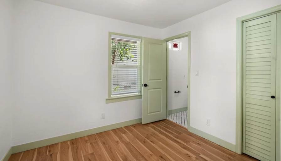 Jasmine's room