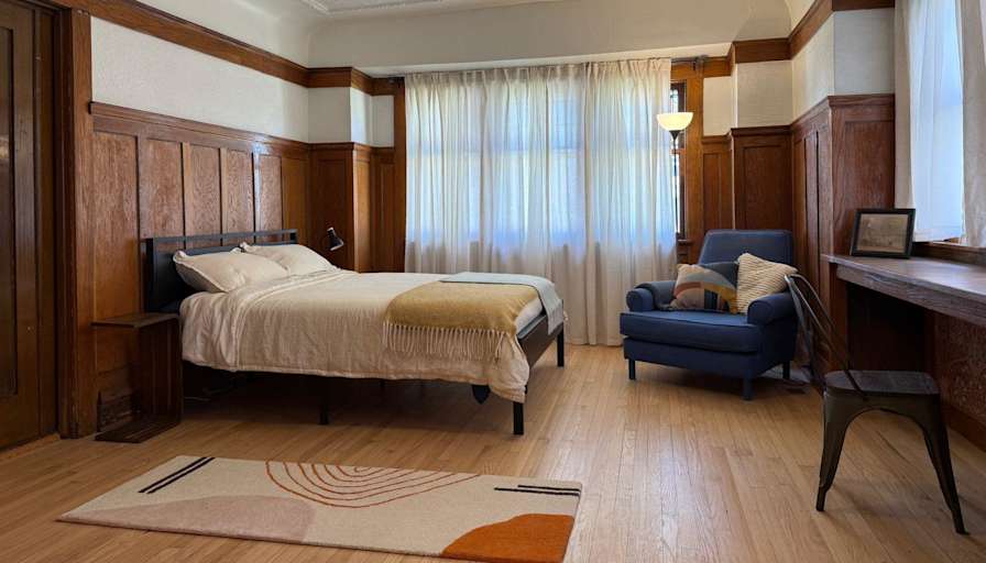 PadSplit's room