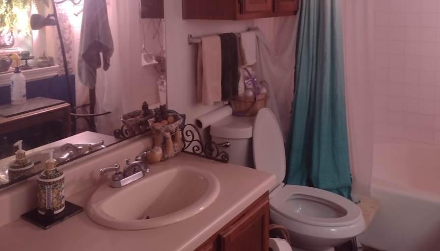 Fina Ross's room