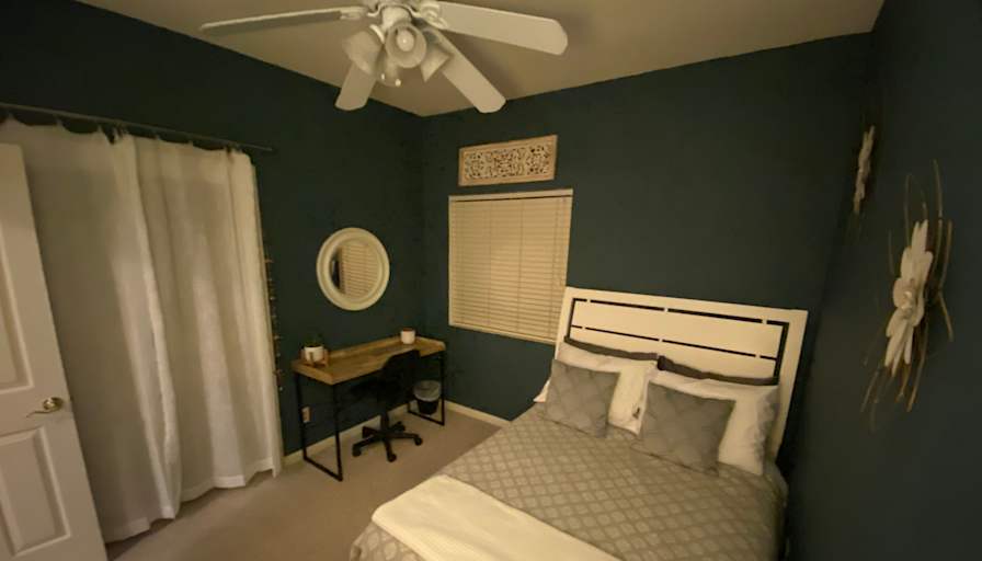 Melani's room