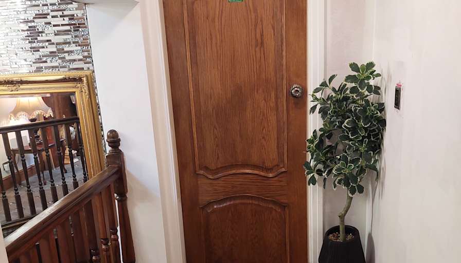 Mahfooz's room