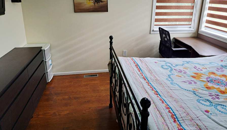Pinoy Casa's room