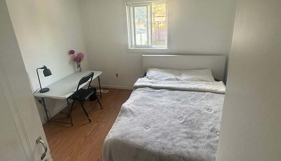 Vidur's room