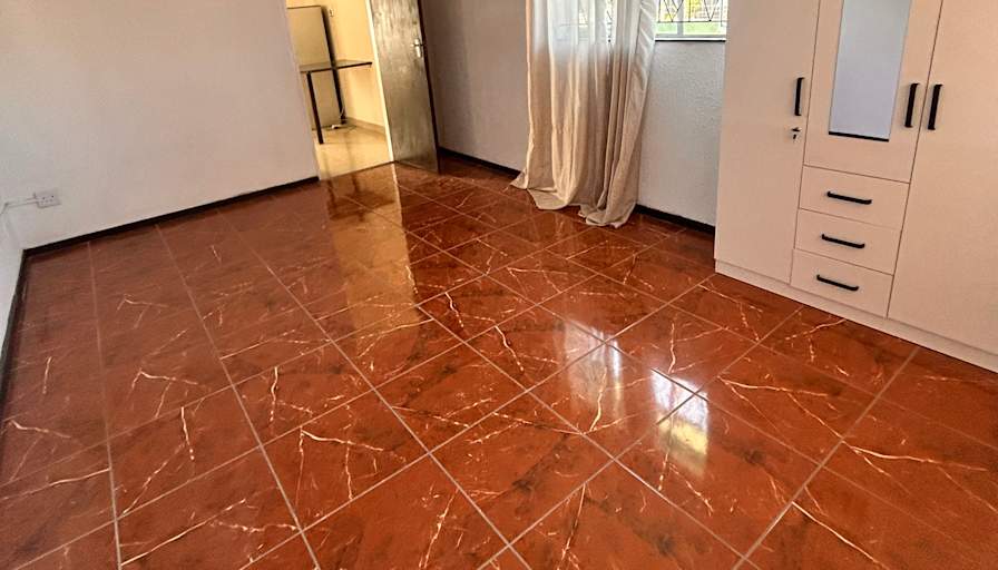 Jason Malcolm du Plessis's room