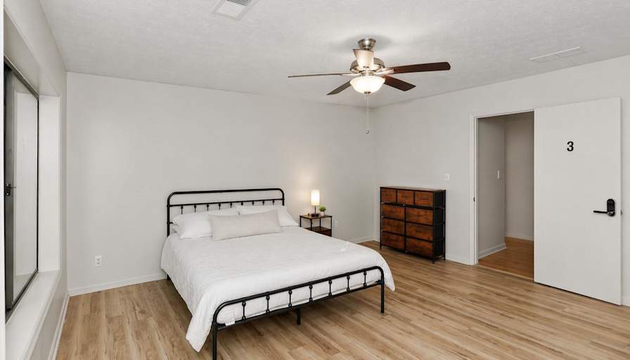 PadSplit's room