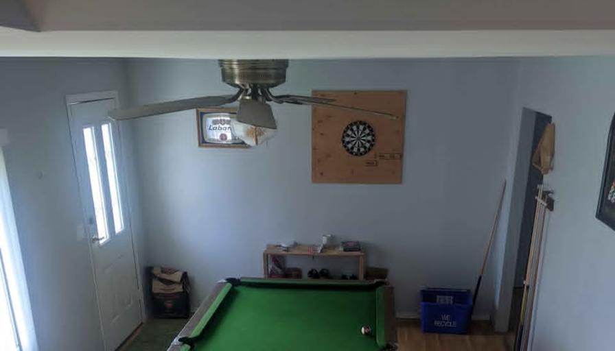 Carlos Hepburn's room