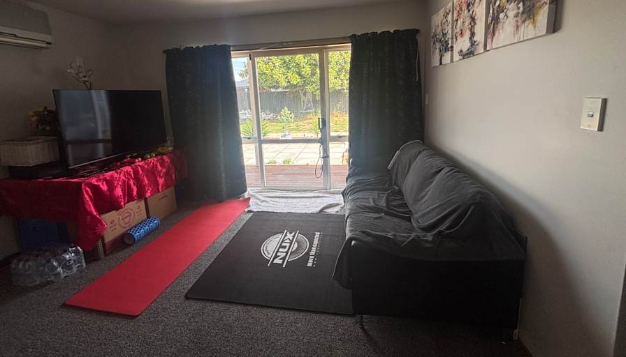 Jazz Rou's room