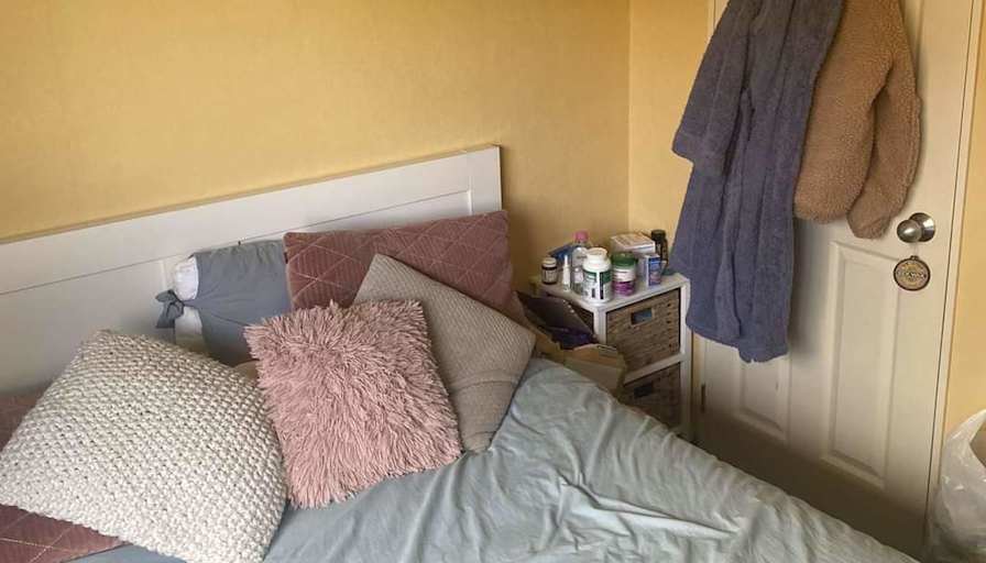hayden lamb's room
