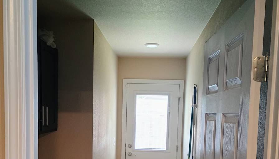 Cameron Steele's room