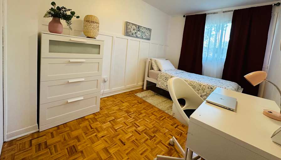 Bengie's room