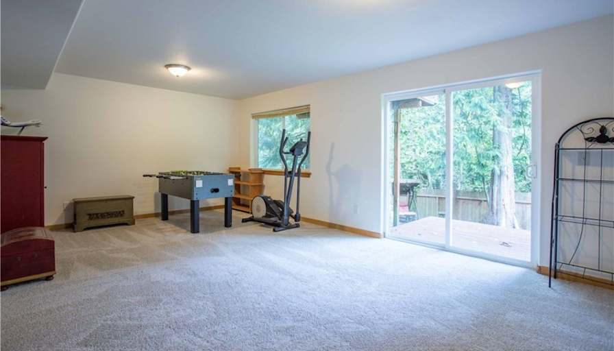 DAKOTA's room