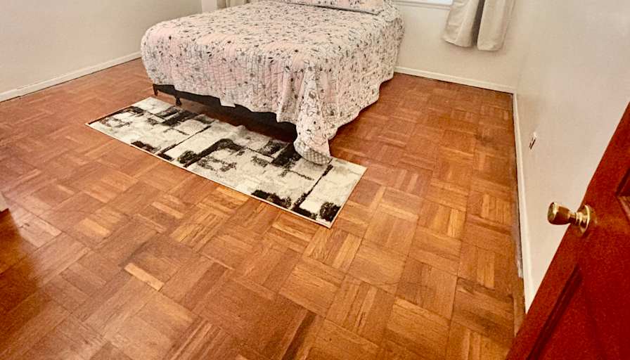 Lisa's room