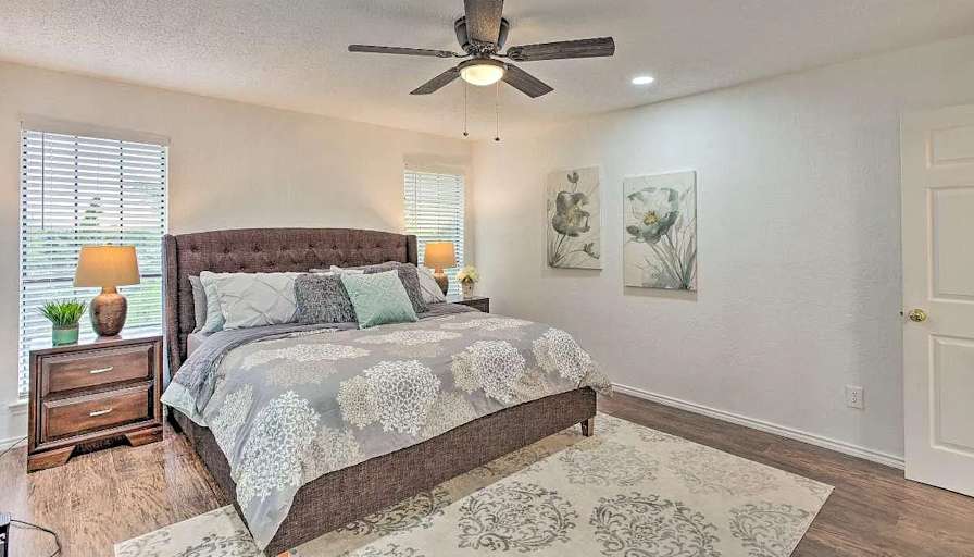 Asante's room