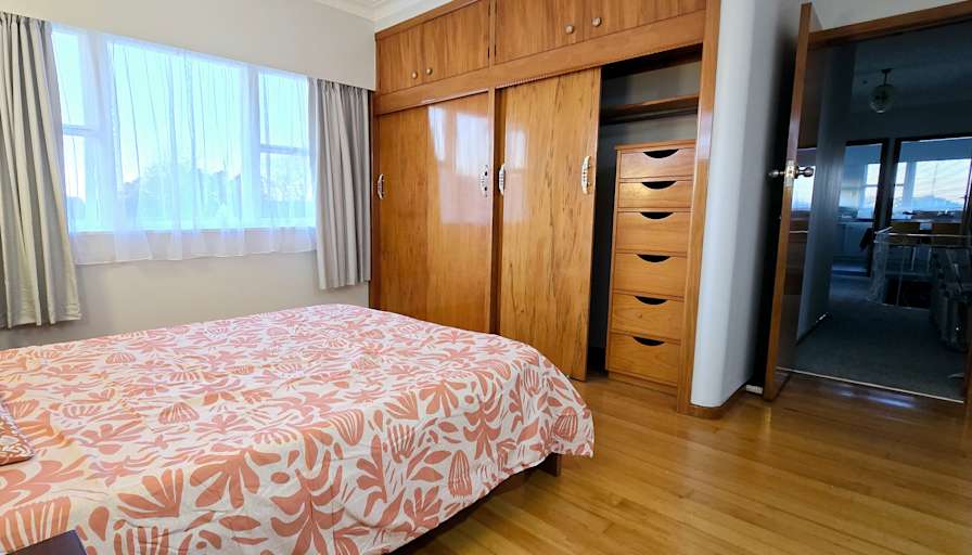 Jay's room