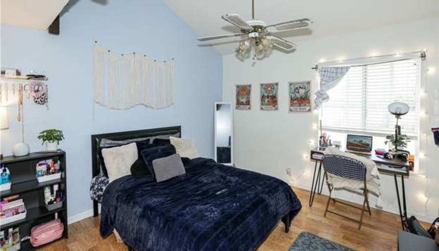 Rohtash's room