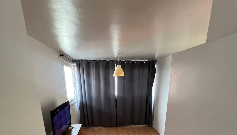 Gabriel Gonzalez's room