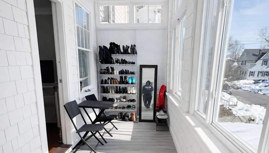 Maximeize Management's room