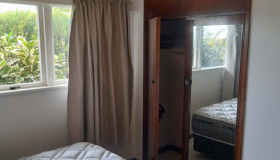 Damo's room