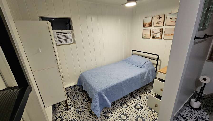 Andrea's room