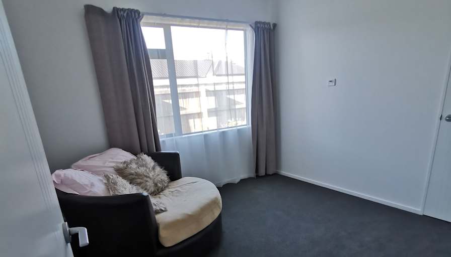 Emma's room