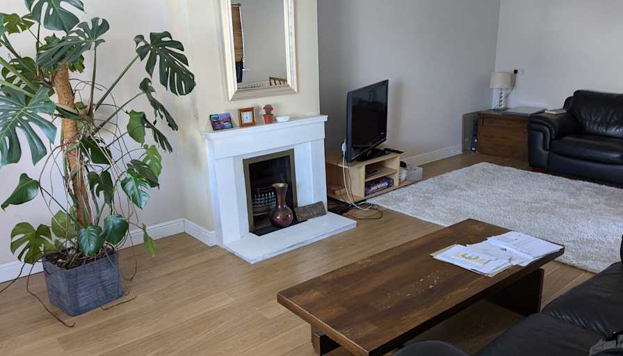 Denis's room