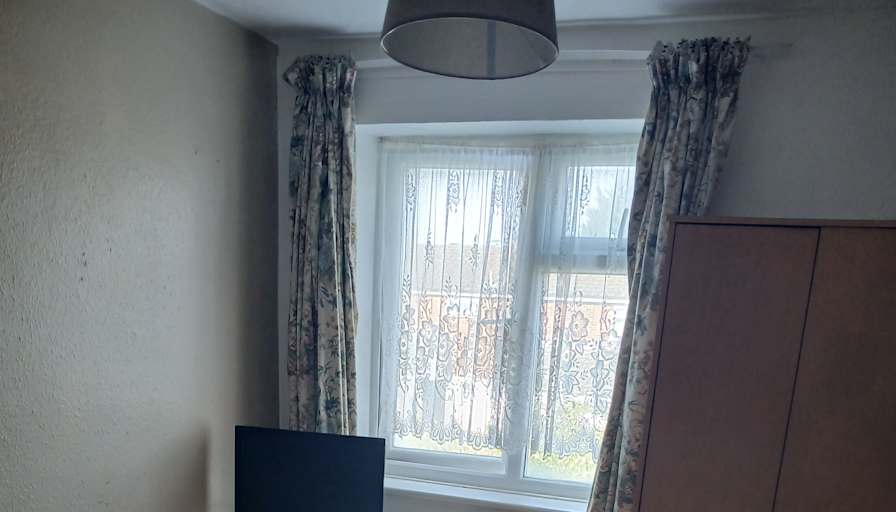 Graham Hurley's room