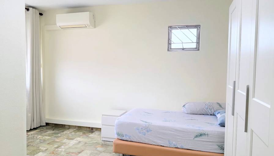 Edwin Ng's room