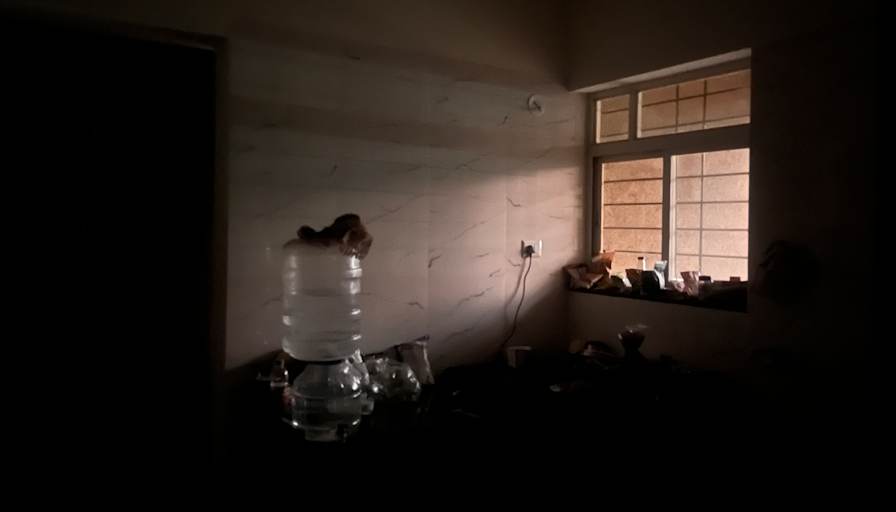 Avni Batra's room