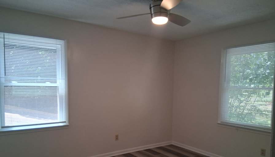 Eunice M Pearson's room