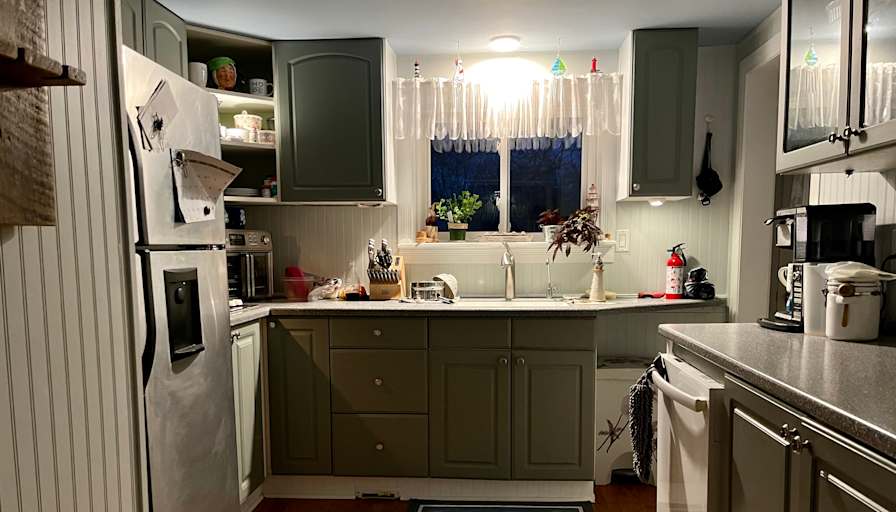 Betsy's room