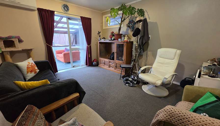 Di's room