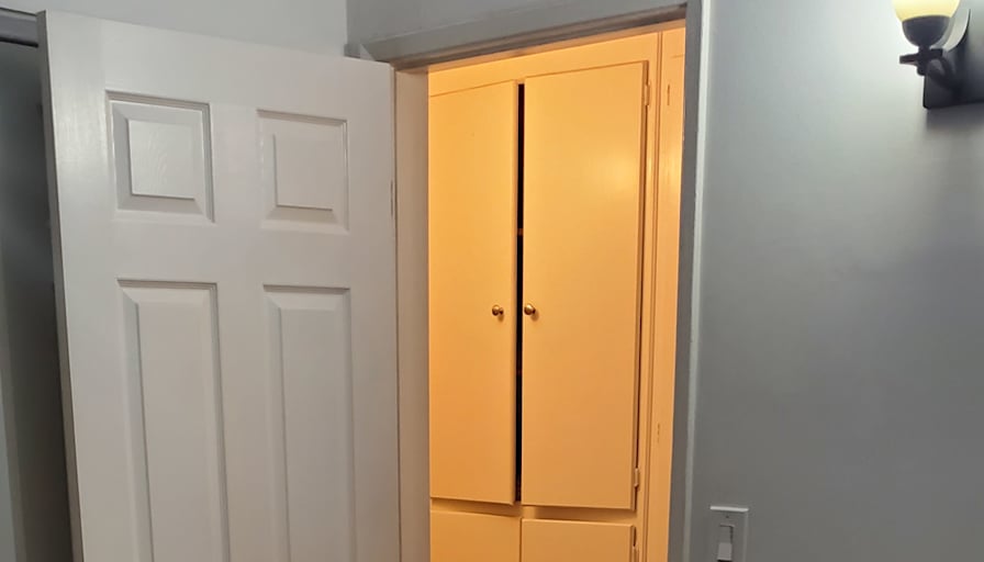 Jenn's room
