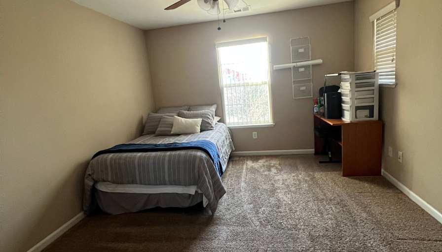 Blanca I Nunez's room