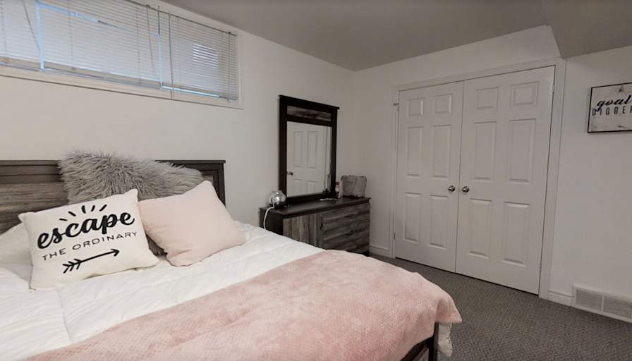 Isabella's room