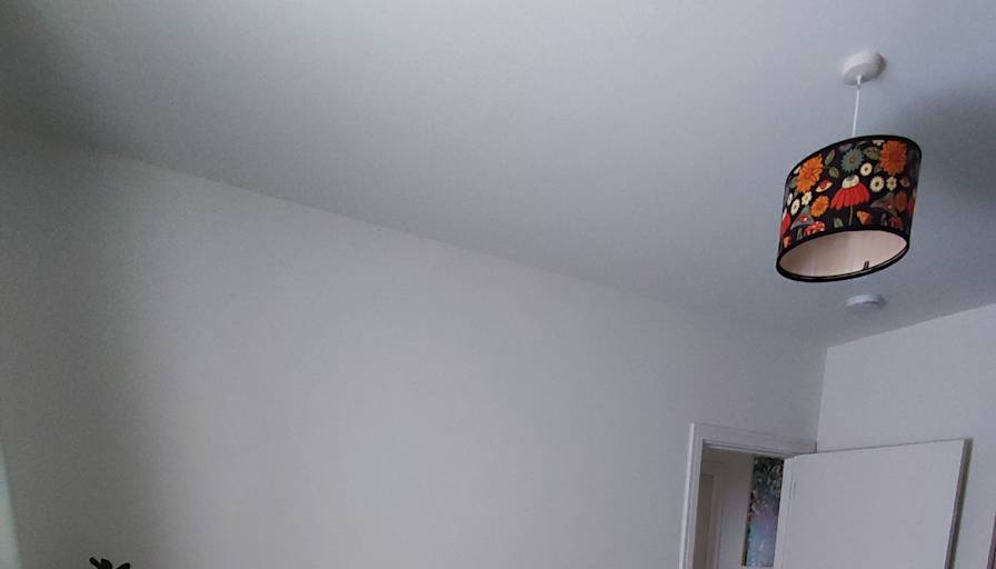 Ele's room