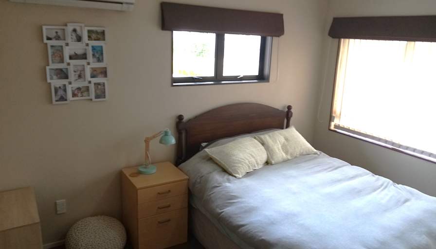 Jose's room
