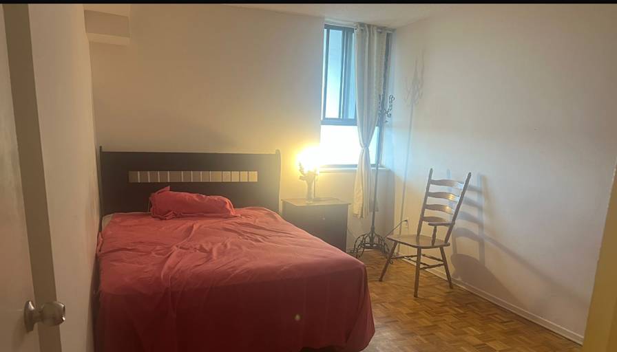 Gloria's room