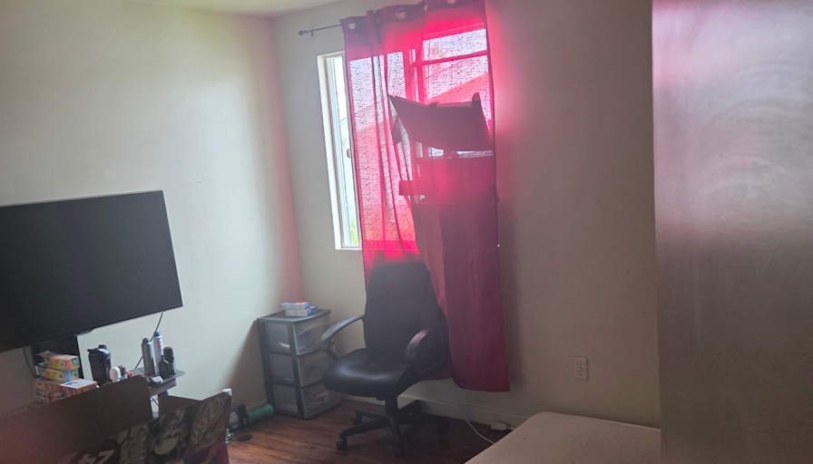 Jorge's room
