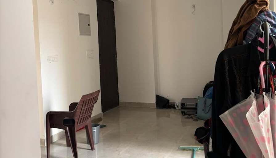 Armaan's room