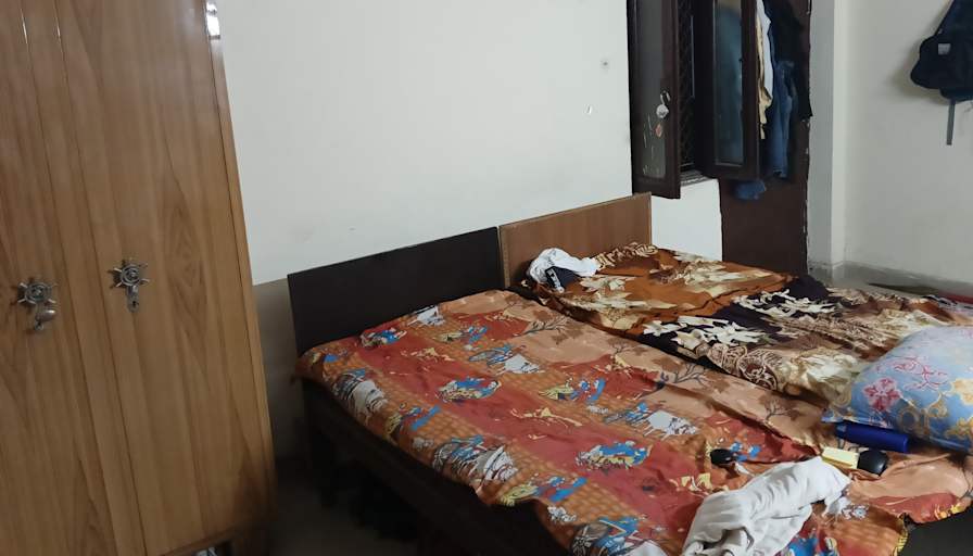 Shri Hari Pandey's room