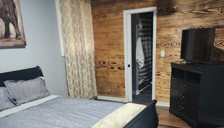 Kamee's room