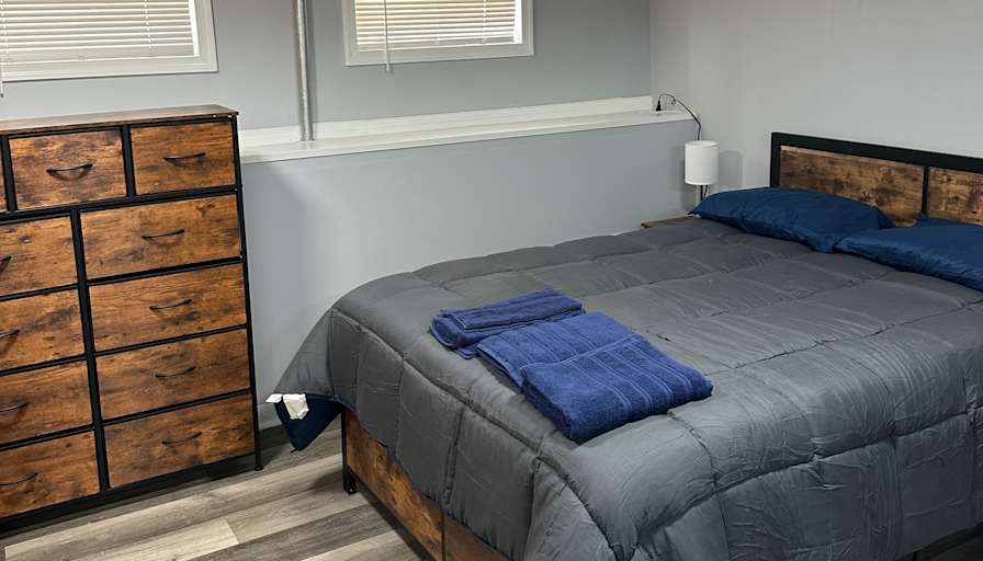 Ron's room