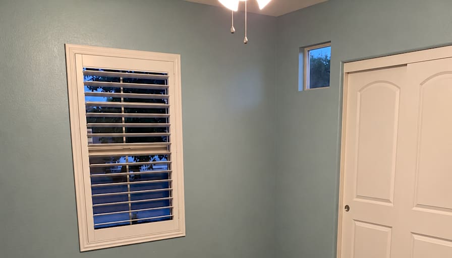 Naomi's room